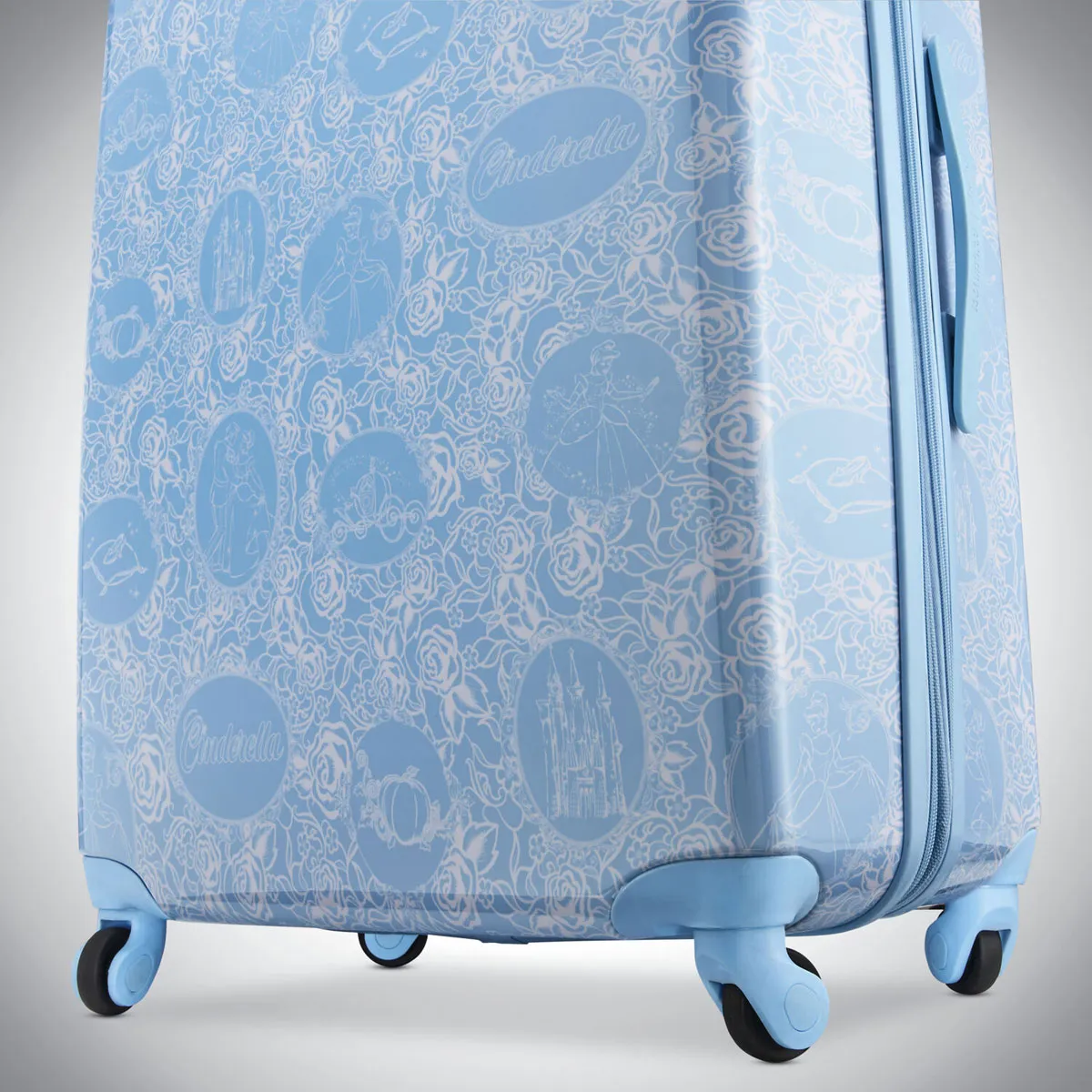 American Tourister Disney Cinderella 20" Spinner