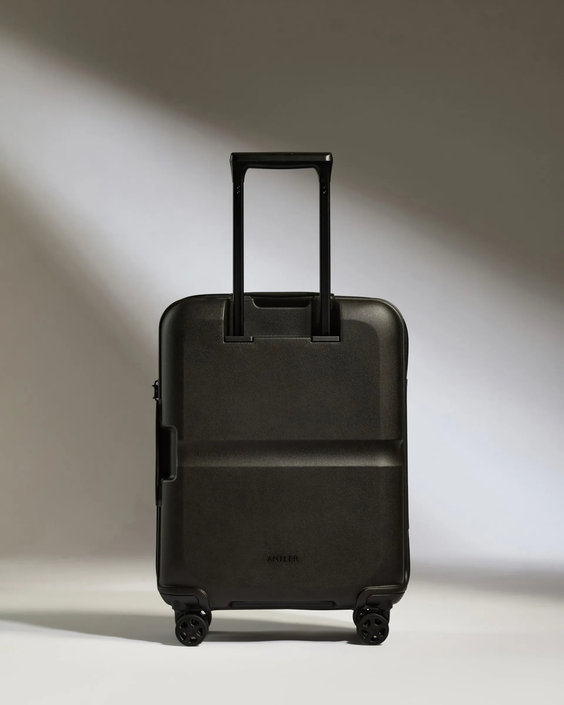 Cabin Suitcase in Black - Single Stripe