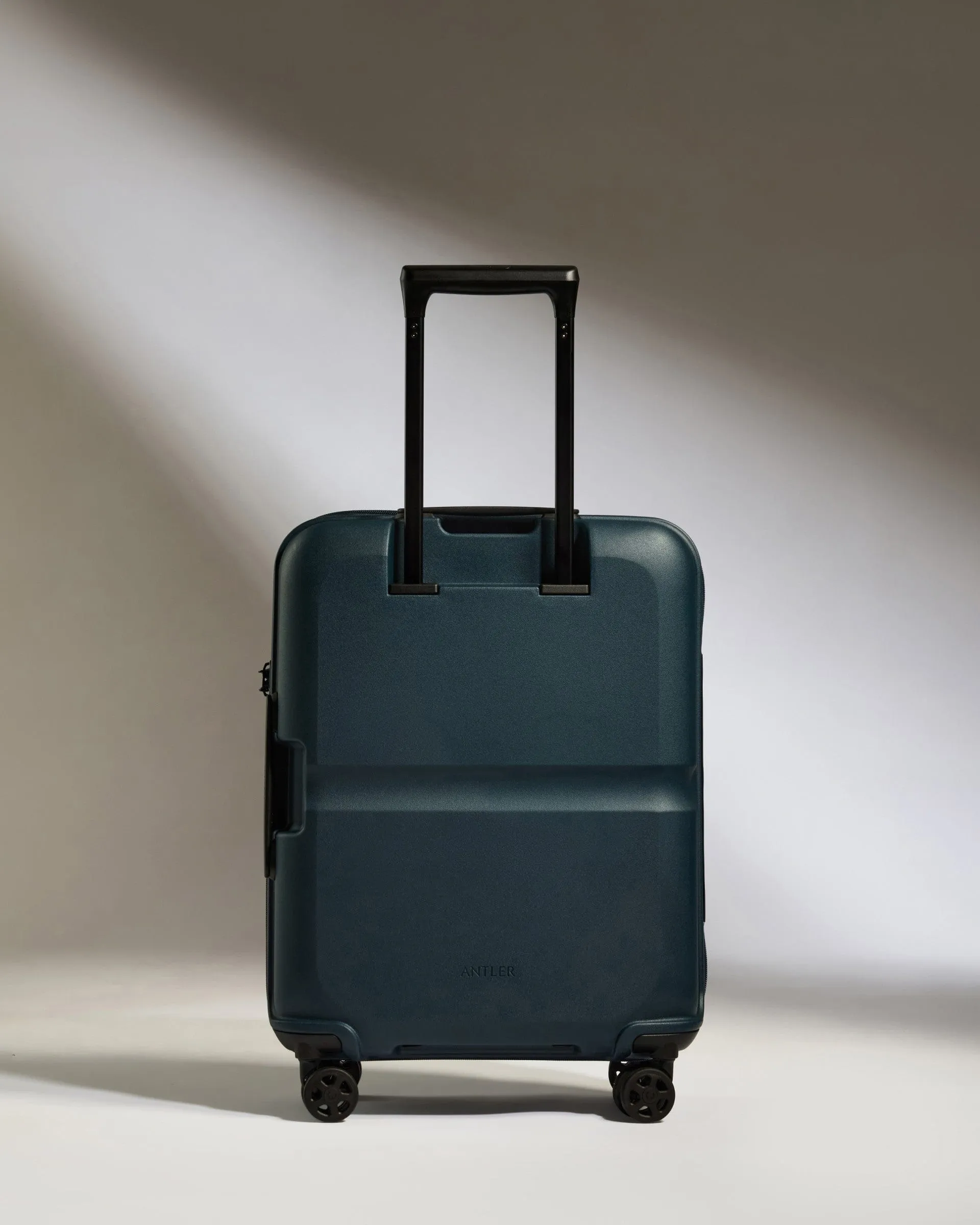 Cabin Suitcase in Indigo Blue - Single Stripe