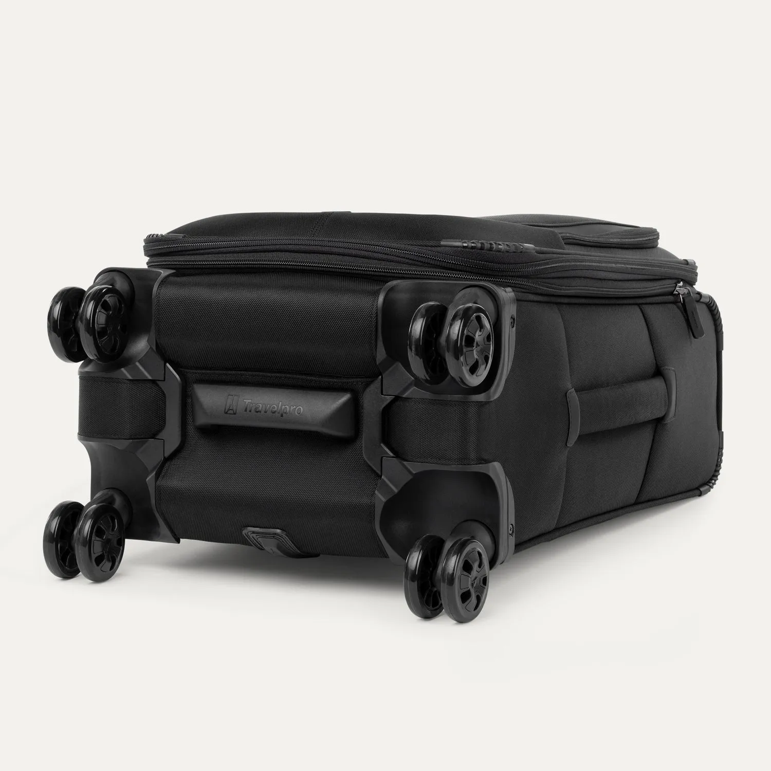 Crew™ Classic Carry-On / Large Check-in Luggage Set