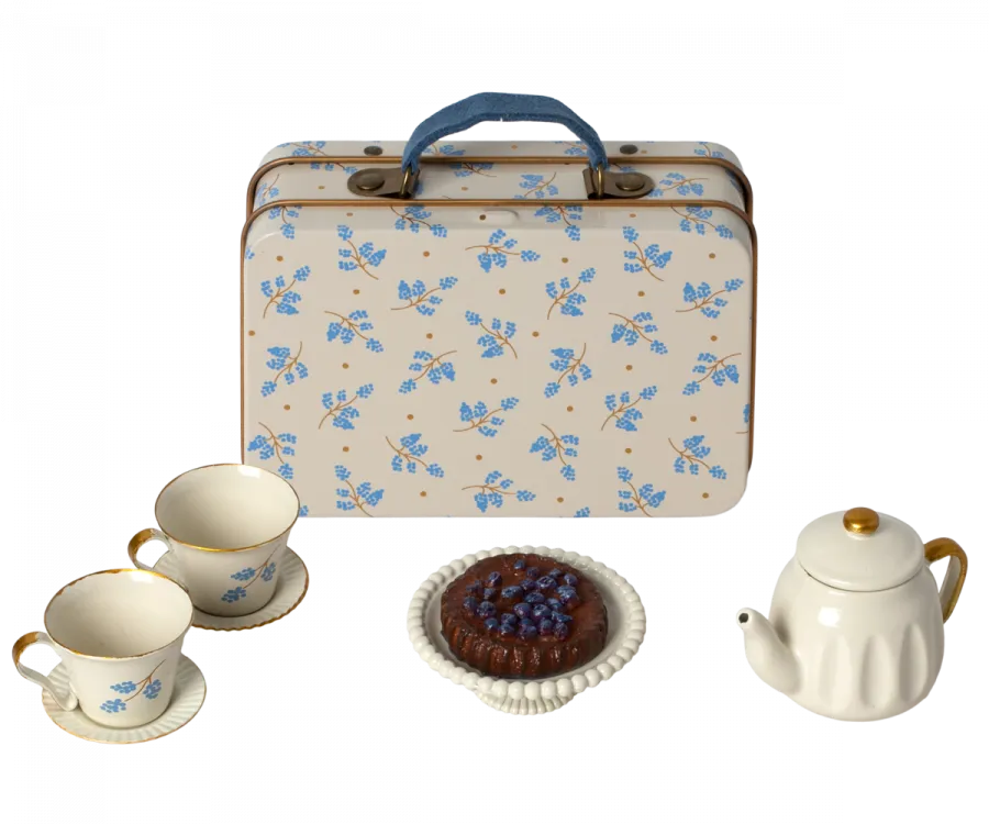 Furniture For Mouse - Afternoon Treat - Blue Madelaine