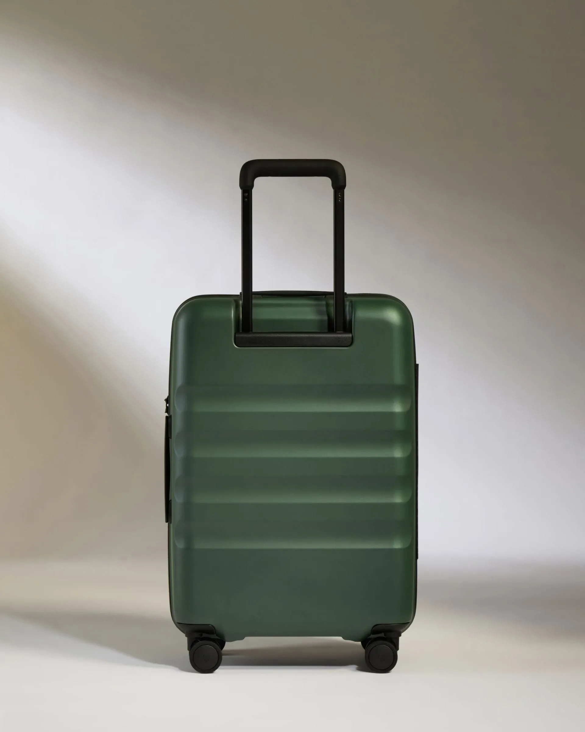 Large Cabin Suitcase in Antler Green - Icon Stripe