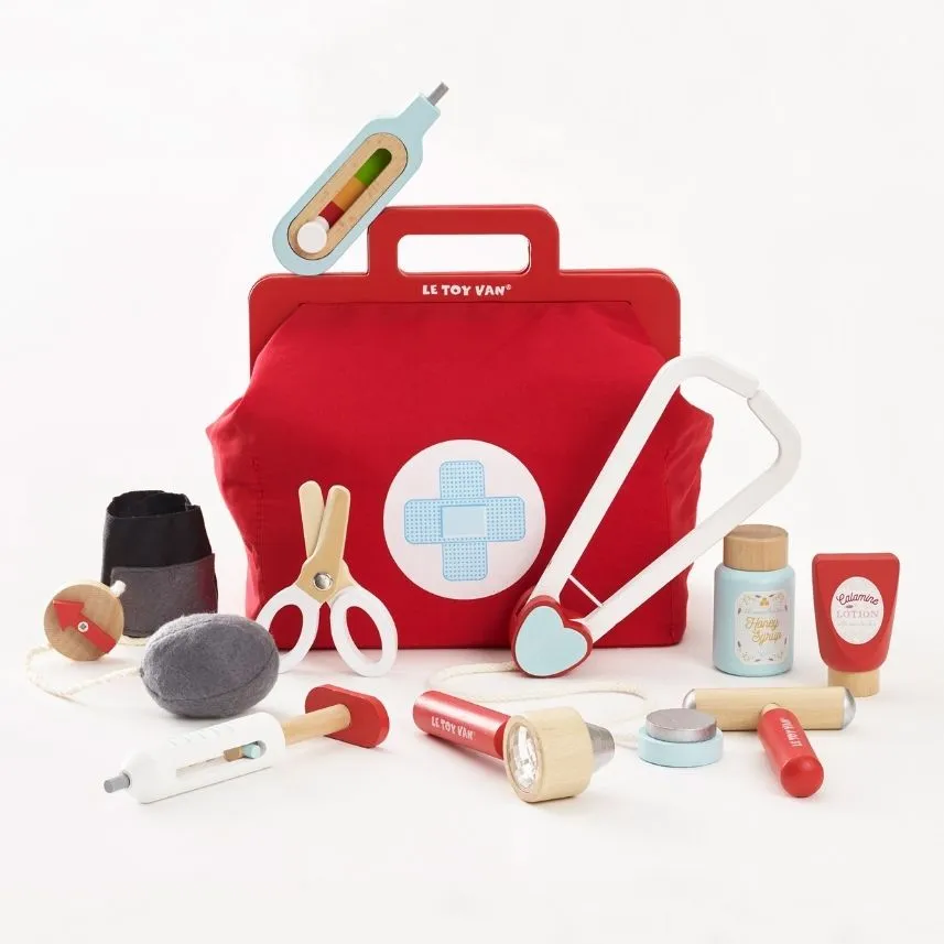 Le Toy Van Kids Doctor’s Medical Kit and Carry Bag Pretend Play Toy