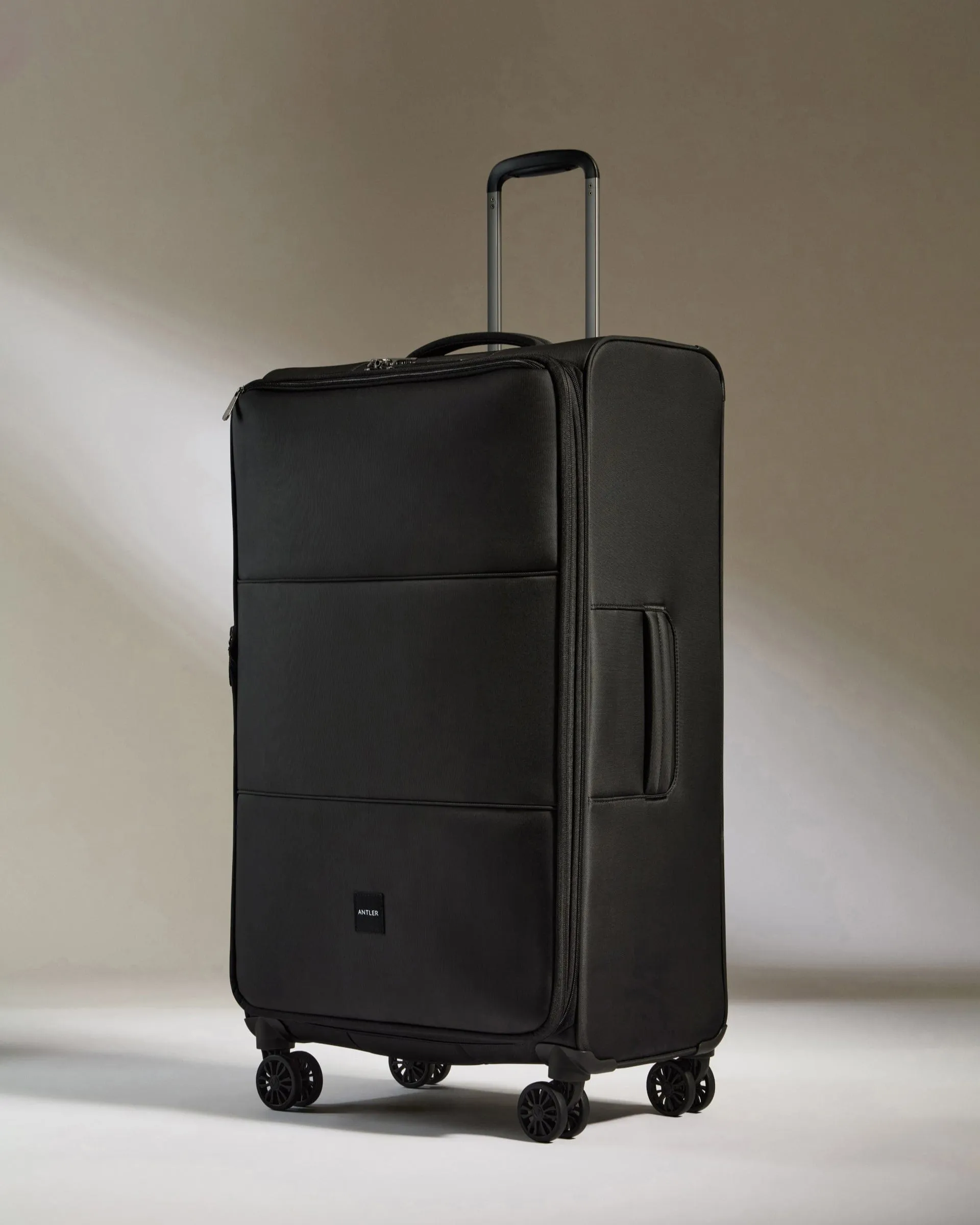 Lightest Suitcase Set in Black - Soft Stripe