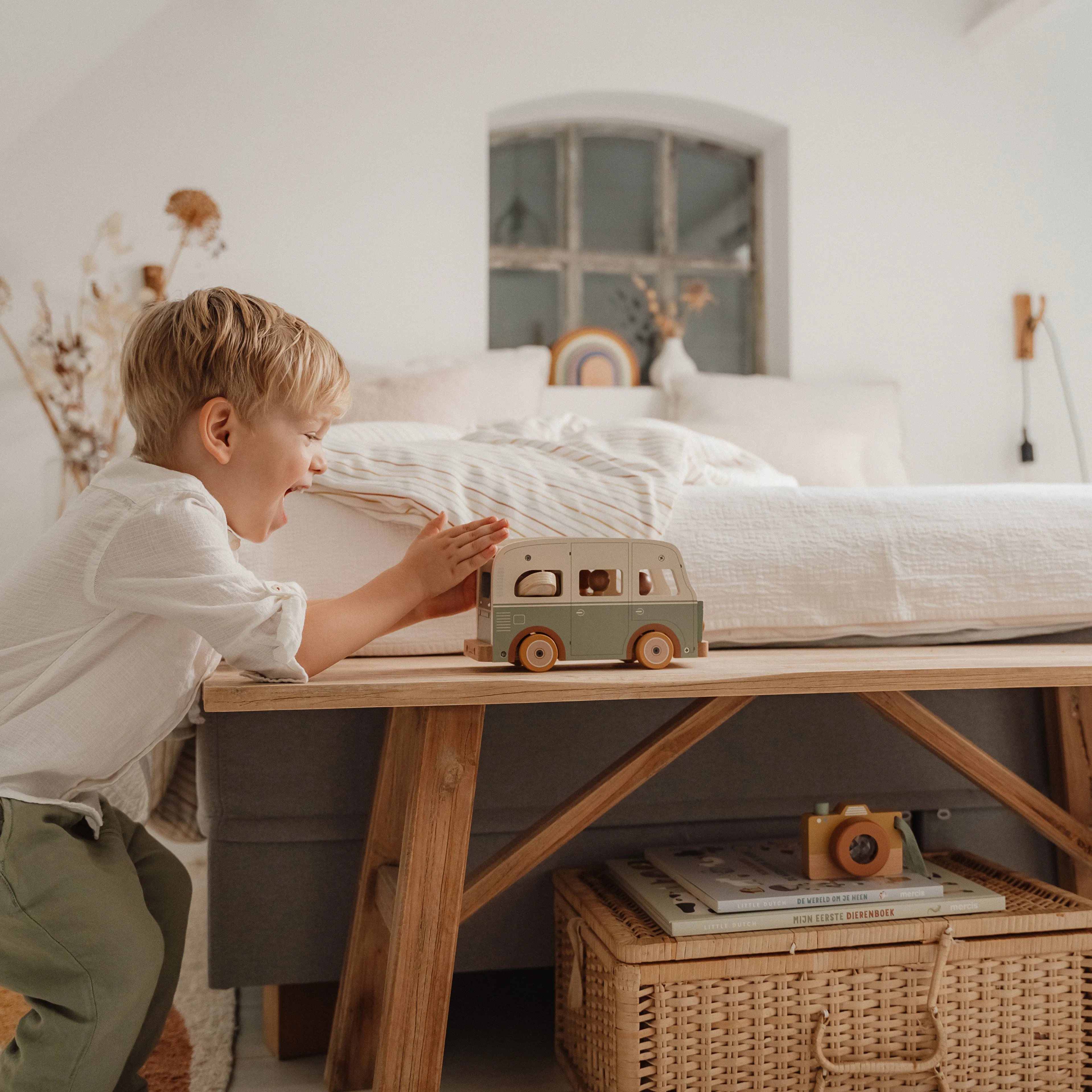 Little Dutch Vintage Campervan