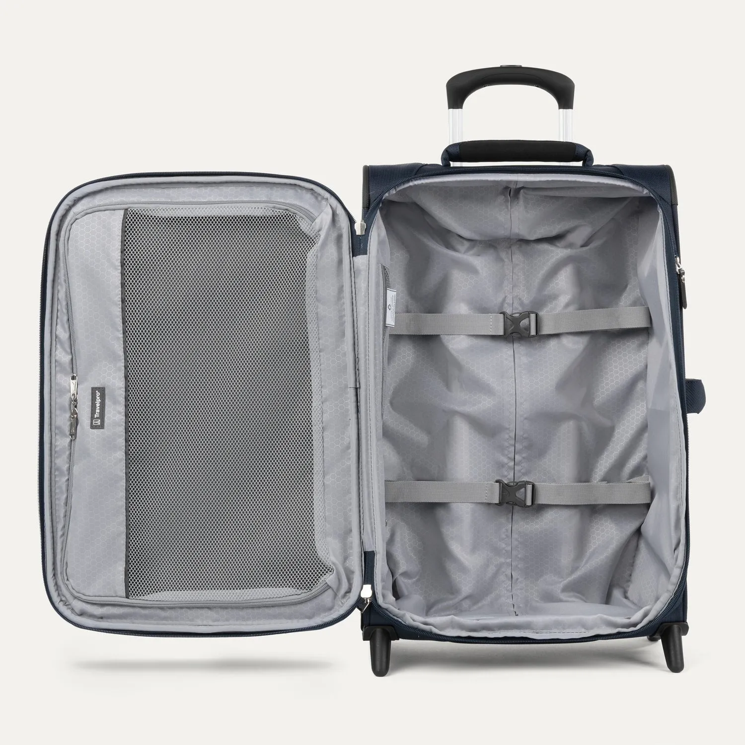 Maxlite® 5 22" Carry-On Rollaboard®