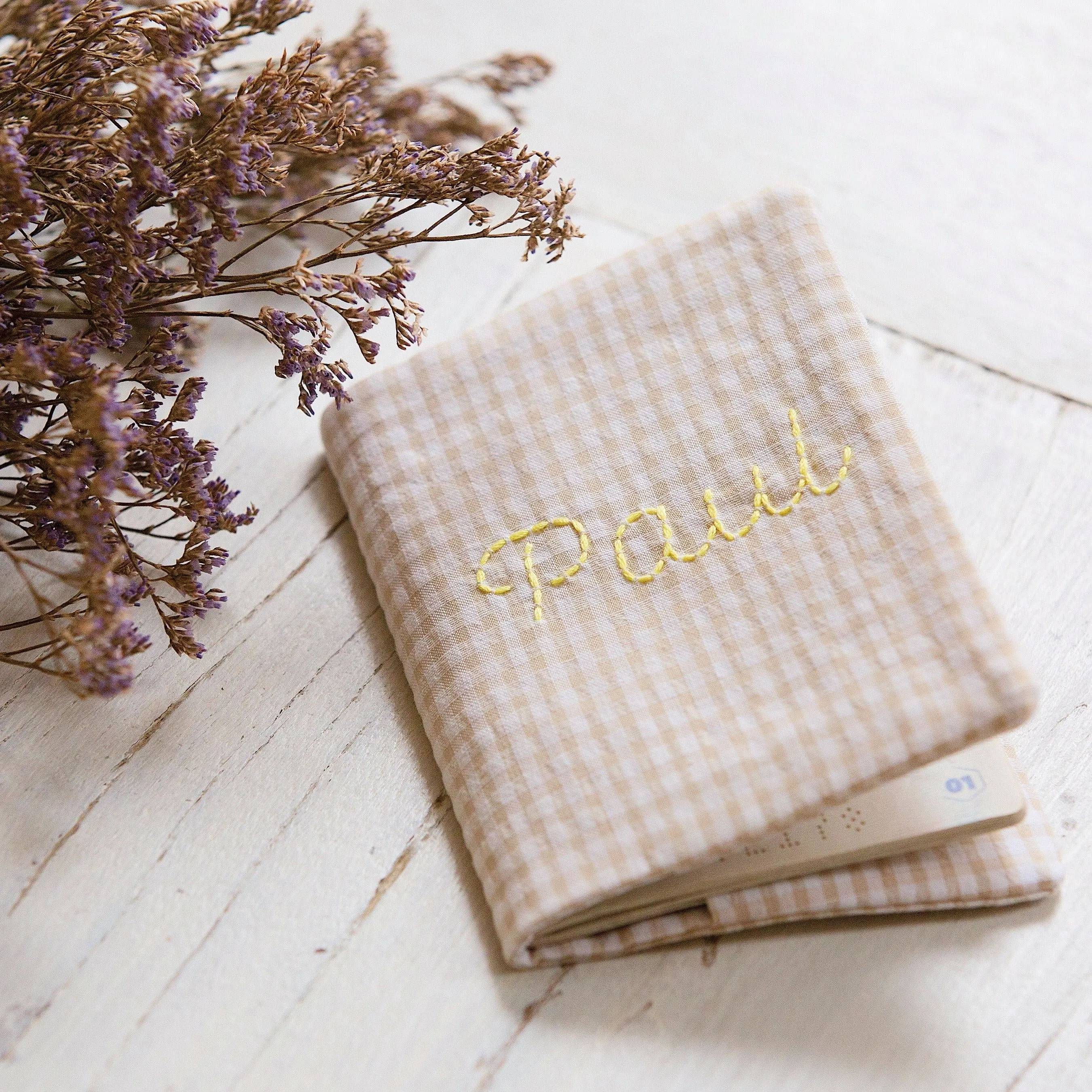 Passport holder - Beige Vichy