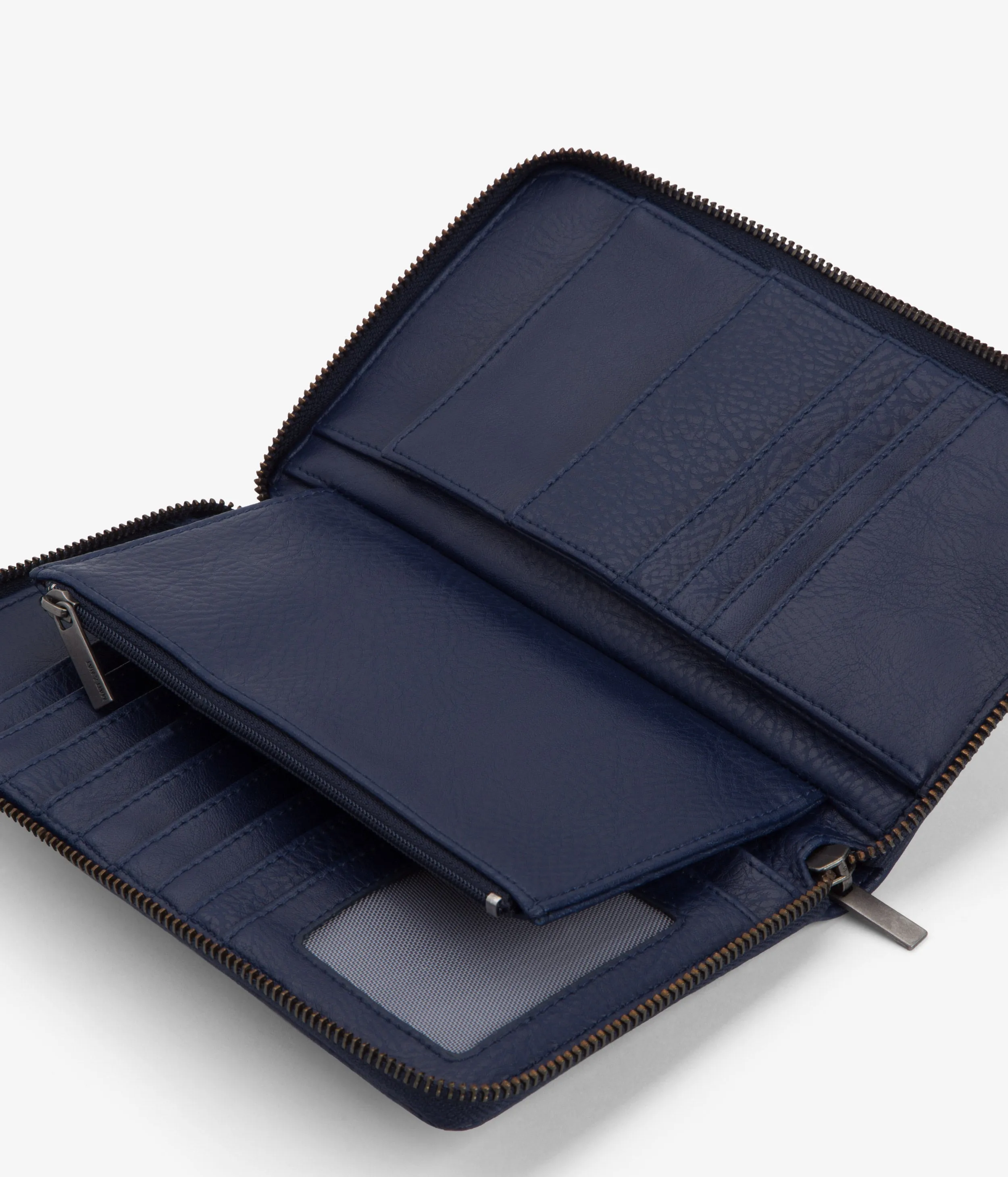 TRIP Vegan Travel Wallet - Dwell