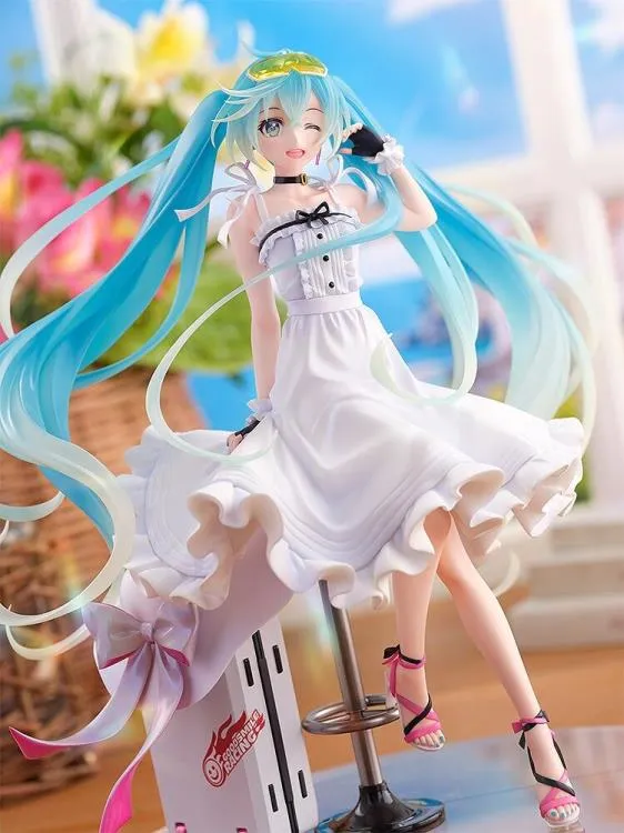 Vocaloid Hatsune Miku GT Project Racing Miku (2021 Vacation Style Ver.) 1/7 Scale Figure *Pre-order*