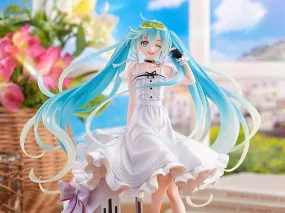 Vocaloid Hatsune Miku GT Project Racing Miku (2021 Vacation Style Ver.) 1/7 Scale Figure *Pre-order*