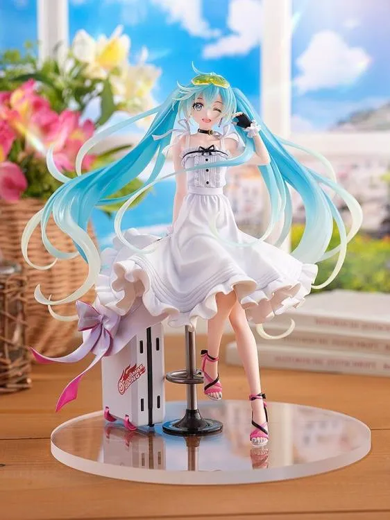 Vocaloid Hatsune Miku GT Project Racing Miku (2021 Vacation Style Ver.) 1/7 Scale Figure *Pre-order*