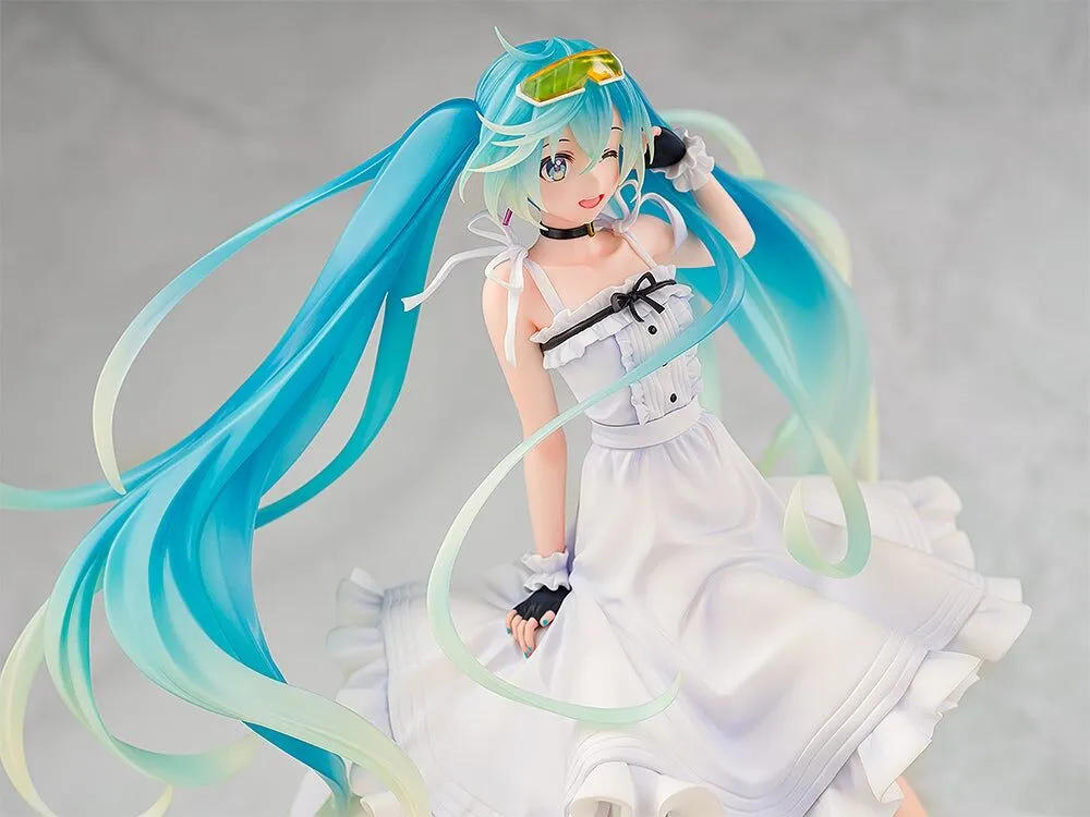 Vocaloid Hatsune Miku GT Project Racing Miku (2021 Vacation Style Ver.) 1/7 Scale Figure *Pre-order*