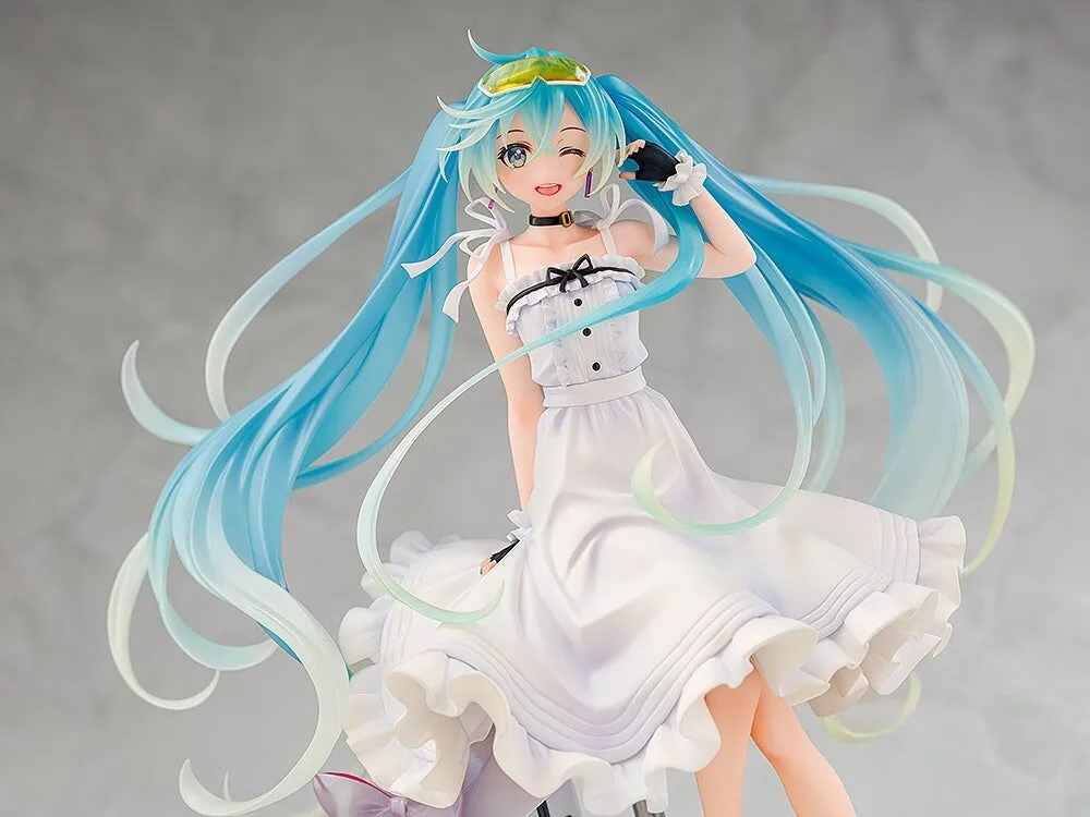 Vocaloid Hatsune Miku GT Project Racing Miku (2021 Vacation Style Ver.) 1/7 Scale Figure *Pre-order*